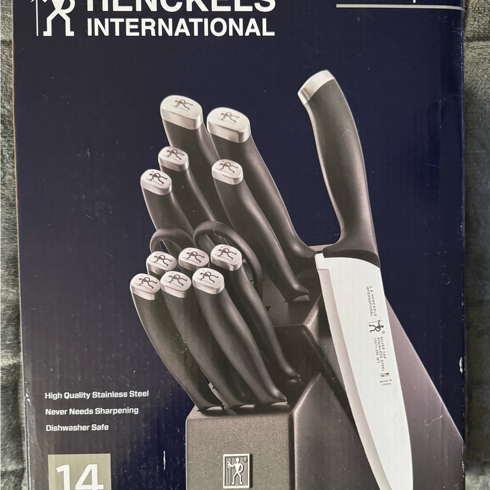 Henckels International 14-Piece Knife Set
